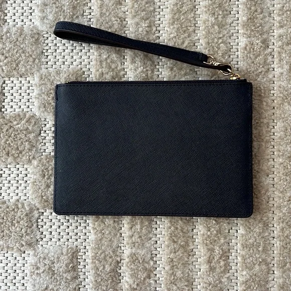 Kate Spade Wristlet - Picture 2 of 2